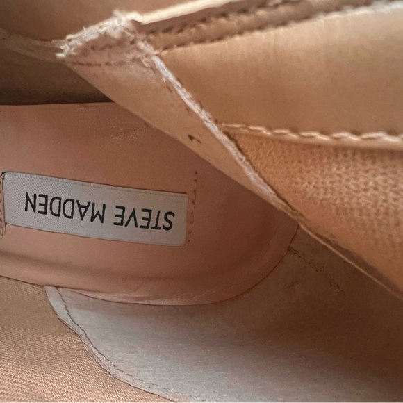 Steve Madden Lourdes Tan Ankle Boot - Picture 5 of 7